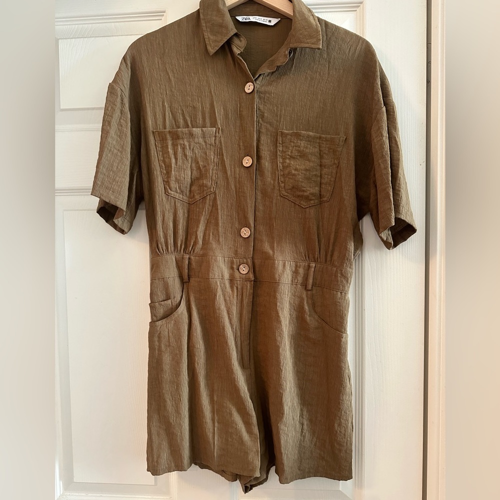 ZARA romper like new
